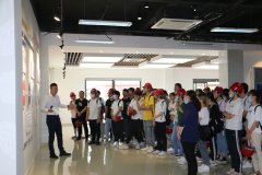 中石油大學(xué)生走進中邦，感受企業(yè)新風(fēng)采
